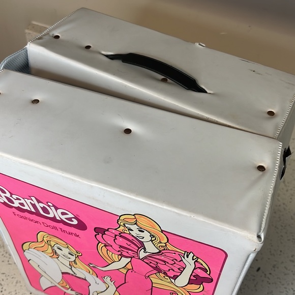 ☀️ 3 / 15 ☀️ Vintage Barbie Trunk - Picture 5 of 16